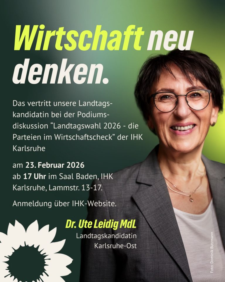 Unsere Landtagskandidatin Dr. Ute Leidig bei Podium der IHK